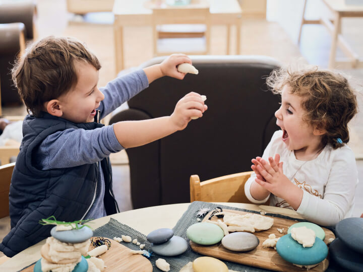 Oslo kids are having fun with each other